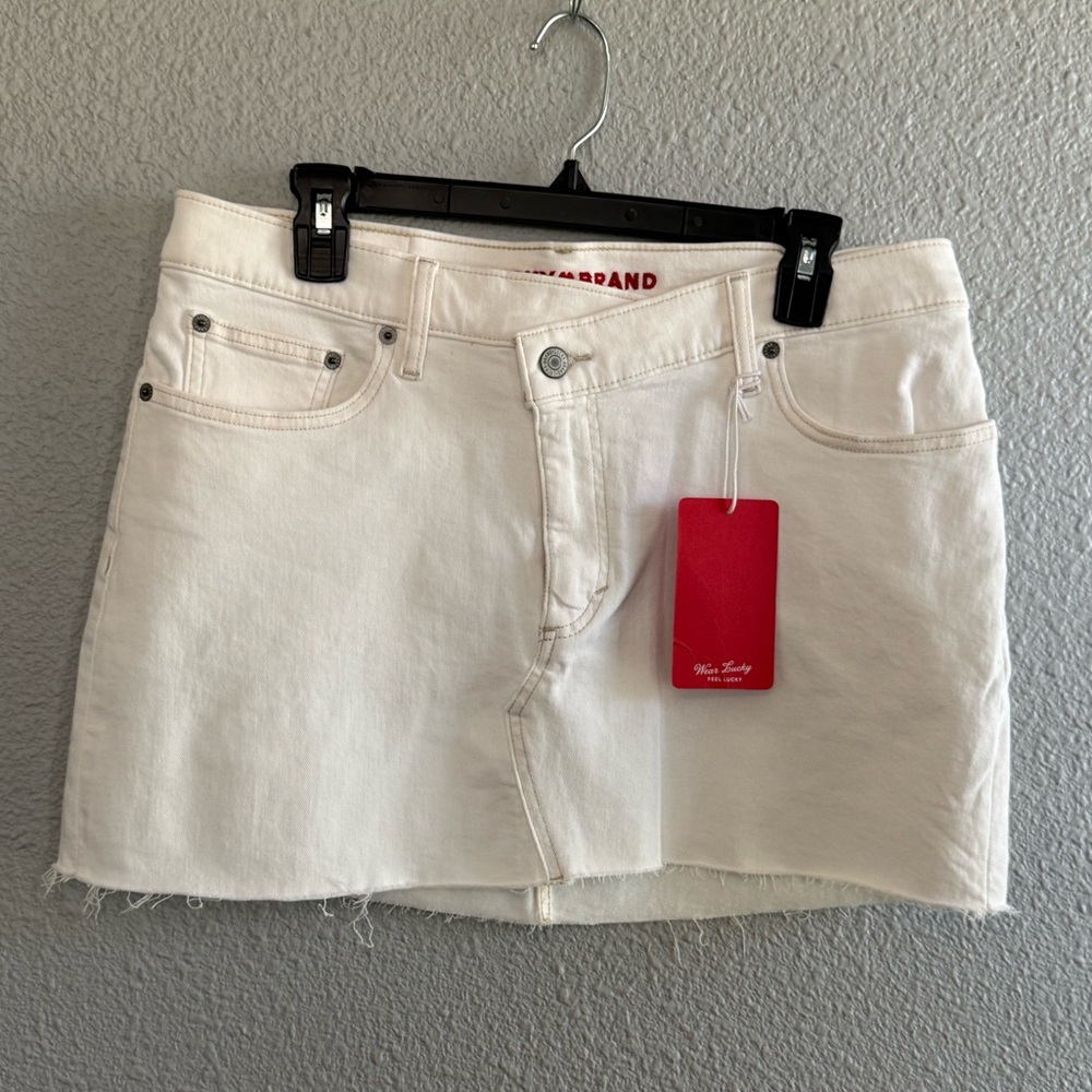 NWT Lucky Brand Mini Skirt Raw Hem Size 10(30)